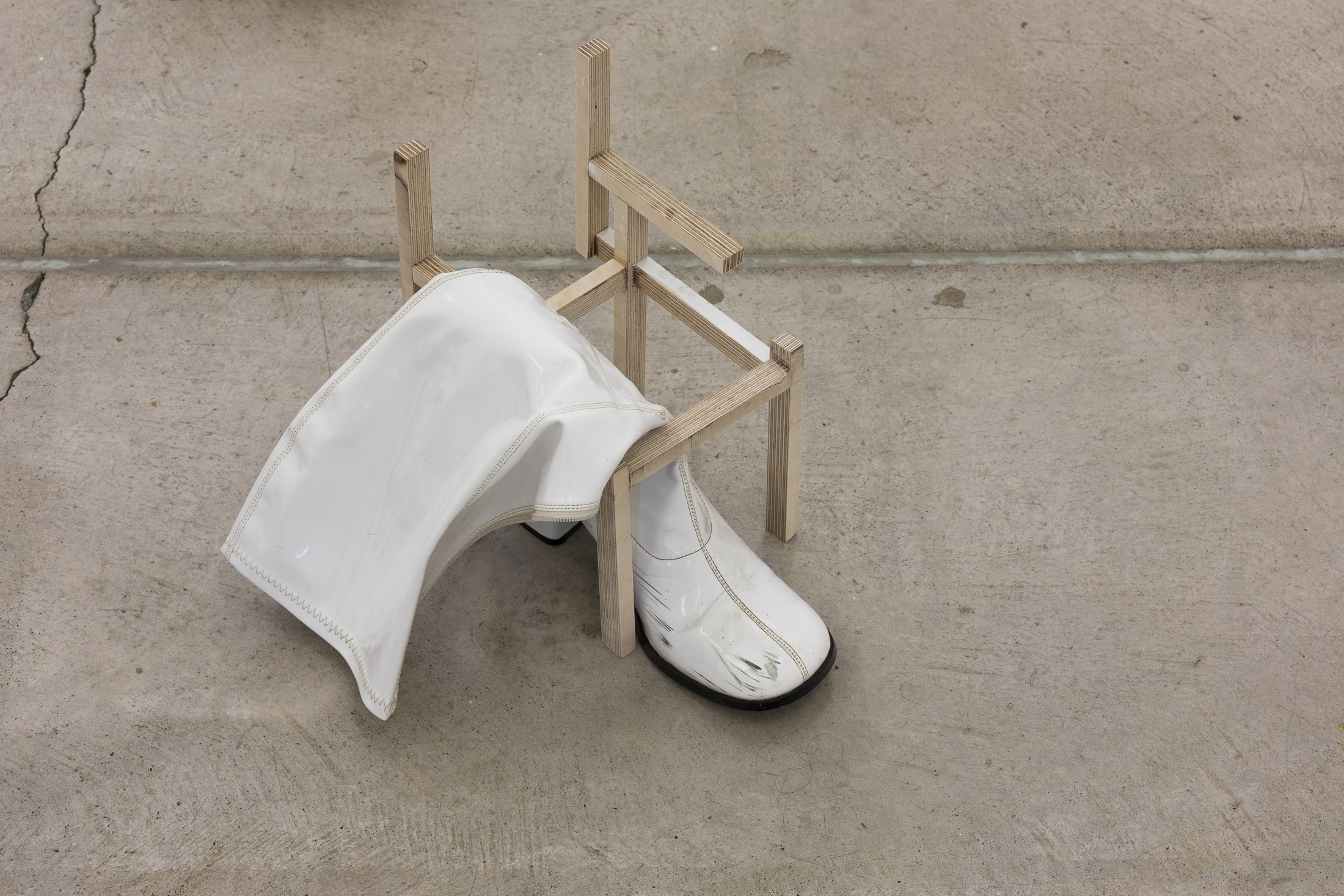 2021 09 Real Life Shoes, Atelierhaus Klingental, Basel — Vela Arbutina — Jeronim Horvat
